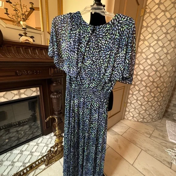 Kate and Lily Petite Dress - Picture 2 of 3